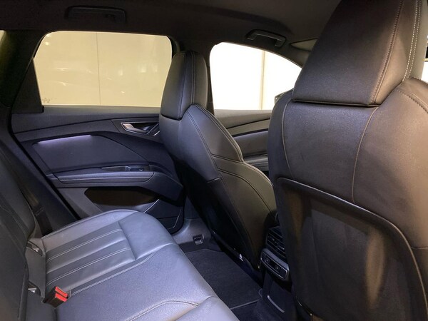 Used Audi Q4 e-tron 2022 for sale - 75663016: Photo 16