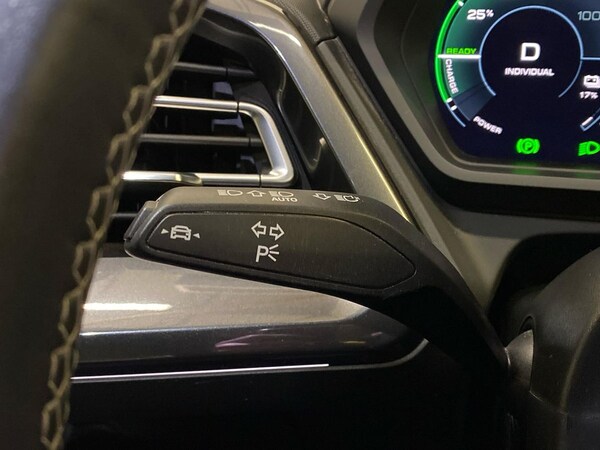 Used Audi Q4 e-tron 2022 for sale - 75663016: Photo 29