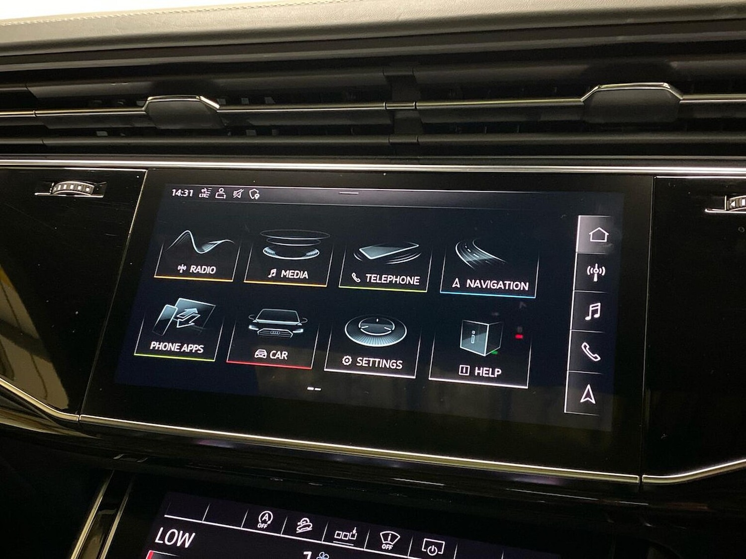 Used Audi Q8 2020 for sale - 76369143: Photo 11