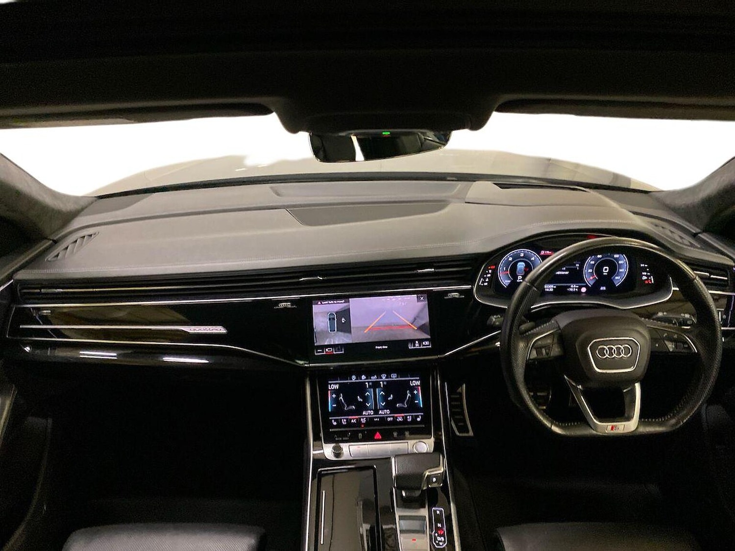 Used Audi Q8 2020 for sale - 76369143: Photo 8