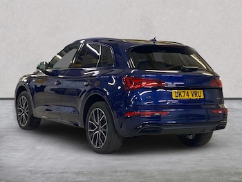 Used Audi Q5 2024 for sale - 76770103: Photo