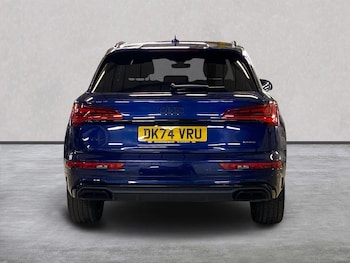 Used Audi Q5 2024 for sale - 76770103: Photo