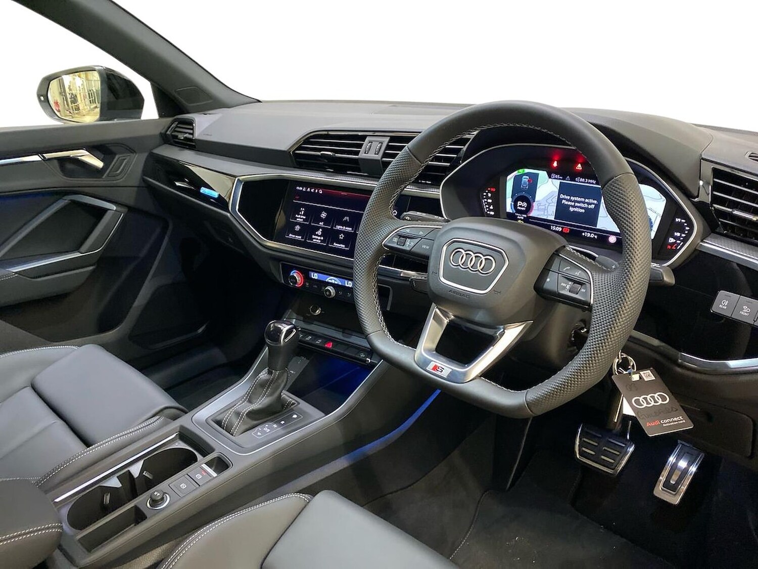 Used Audi Q3 2025 for sale - 77487873: Photo 15