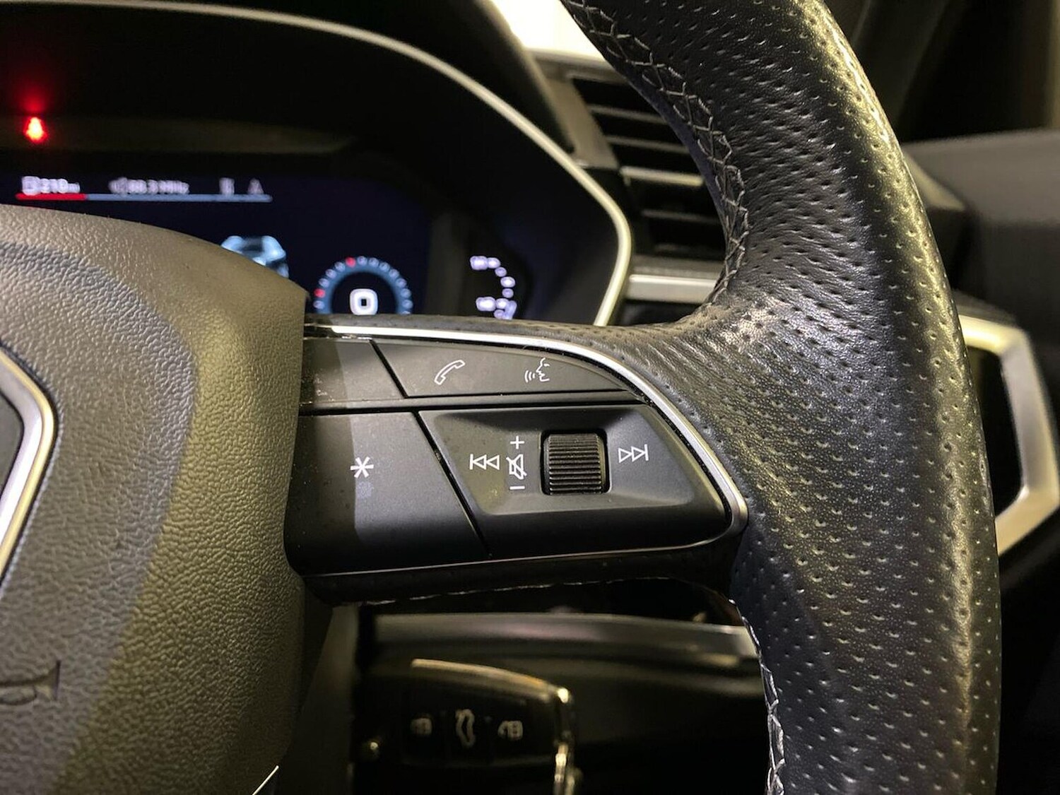 Used Audi Q3 2021 for sale - 76565488: Photo 27