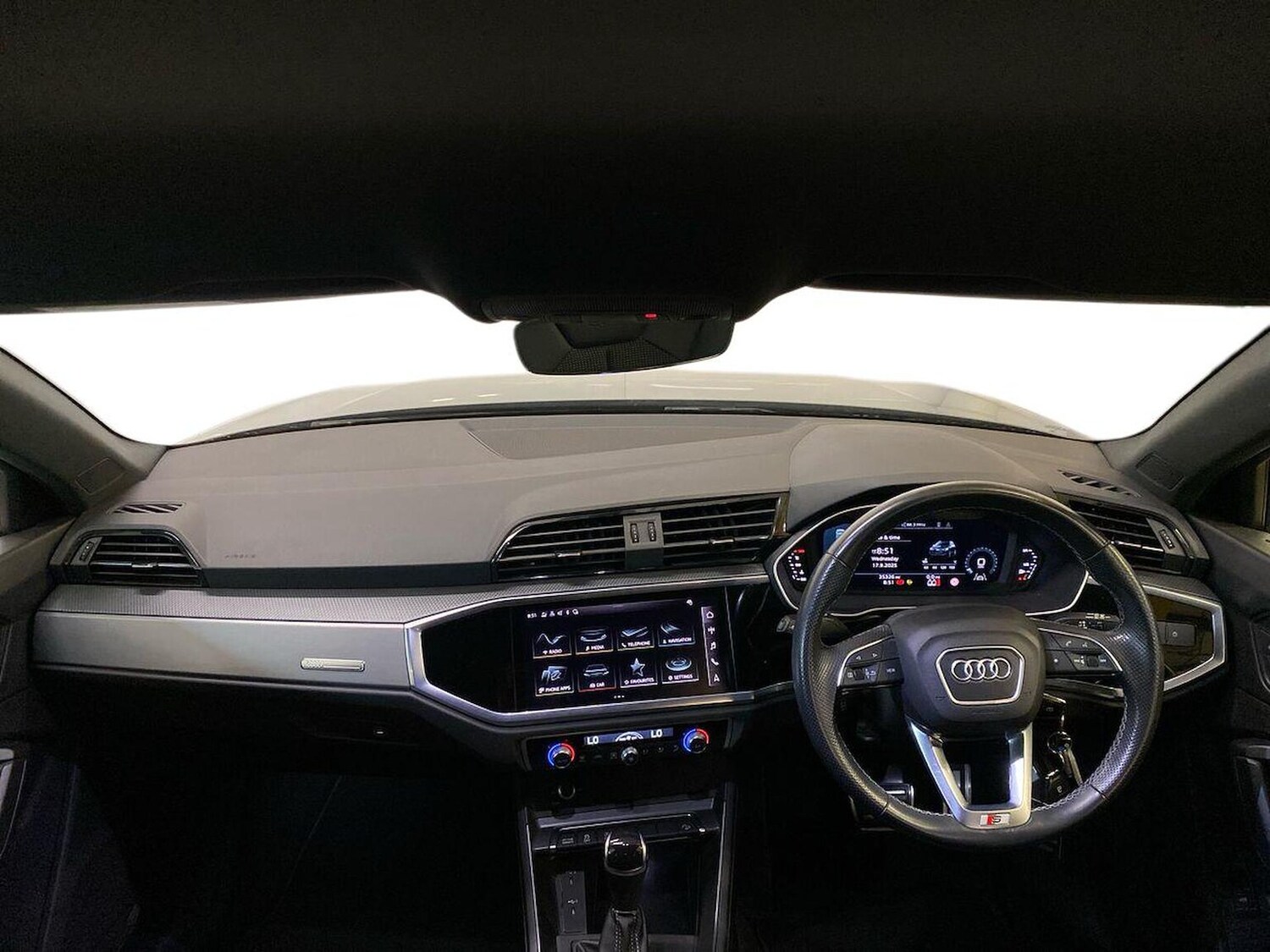 Used Audi Q3 2021 for sale - 76565488: Photo 8