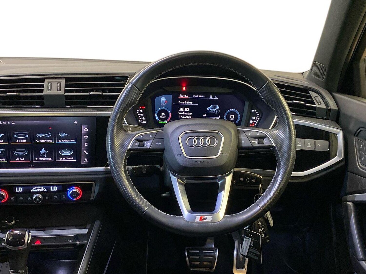 Used Audi Q3 2021 for sale - 76565488: Photo 9