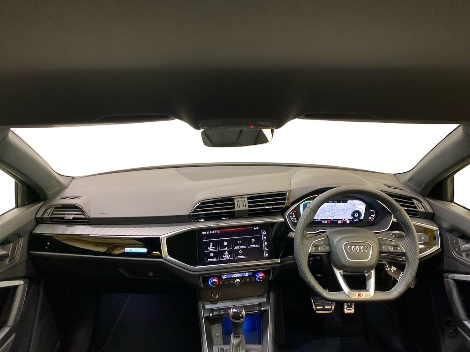 Used Audi Q3 2025 for sale - 76357913: Photo 8