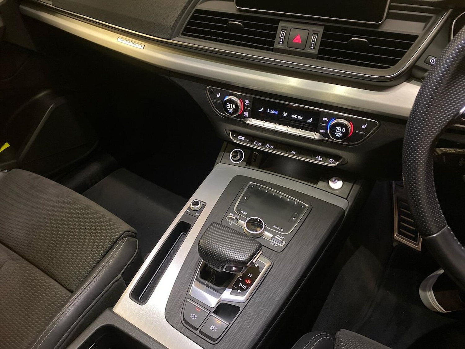 Used Audi Q5 2020 for sale - 76149530: Photo 13