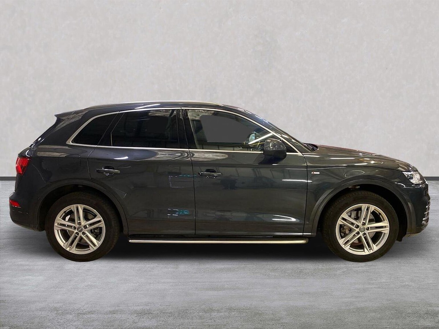 Used Audi Q5 2020 for sale - 76149530: Photo 3