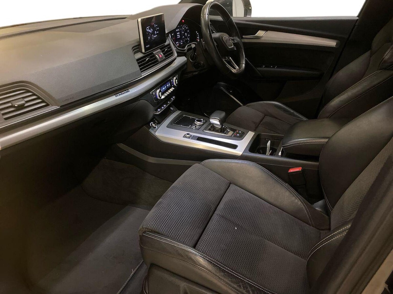 Used Audi Q5 2020 for sale - 76149530: Photo 7