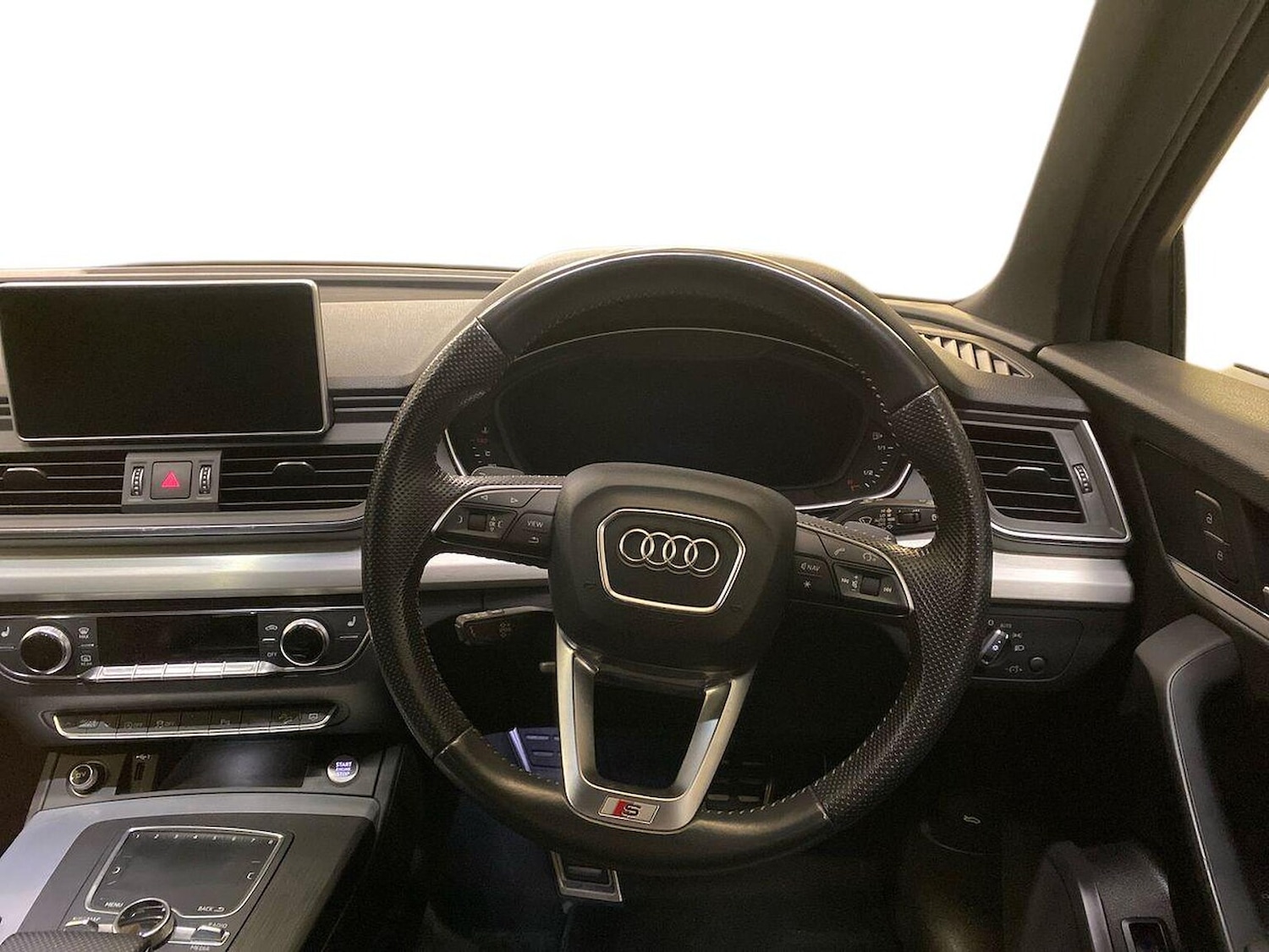 Used Audi Q5 2020 for sale - 76149530: Photo 9