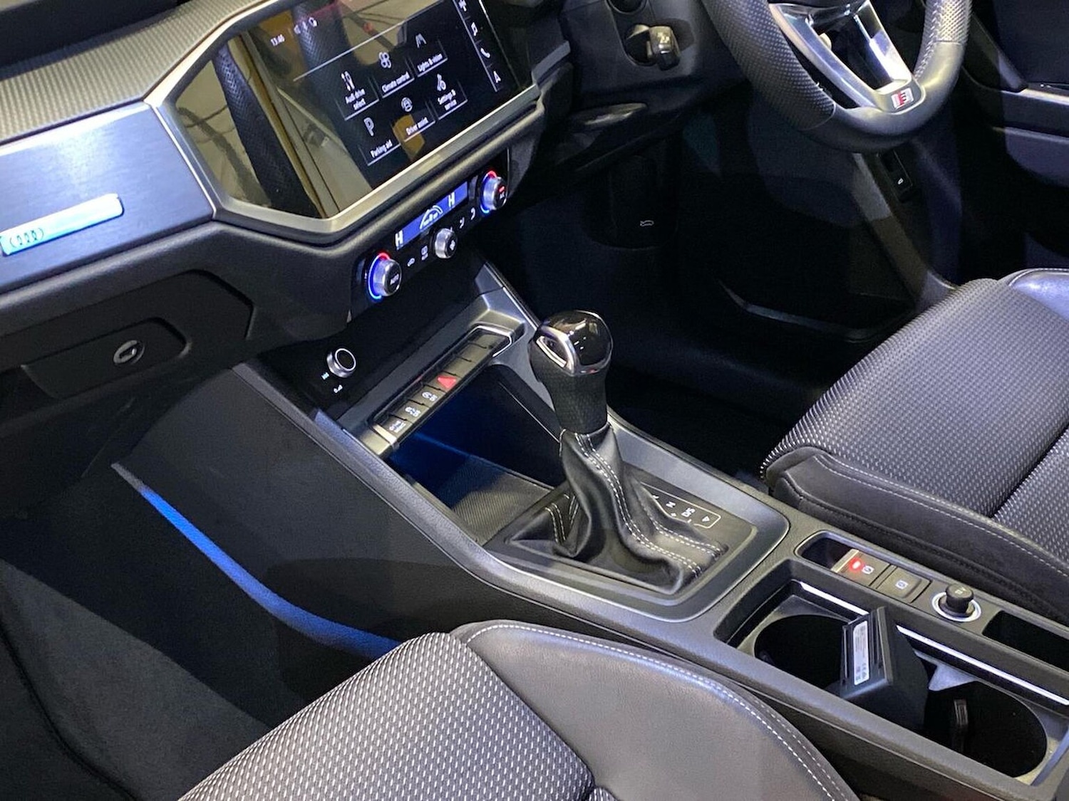 Used Audi Q3 2019 for sale - 76650189: Photo 13