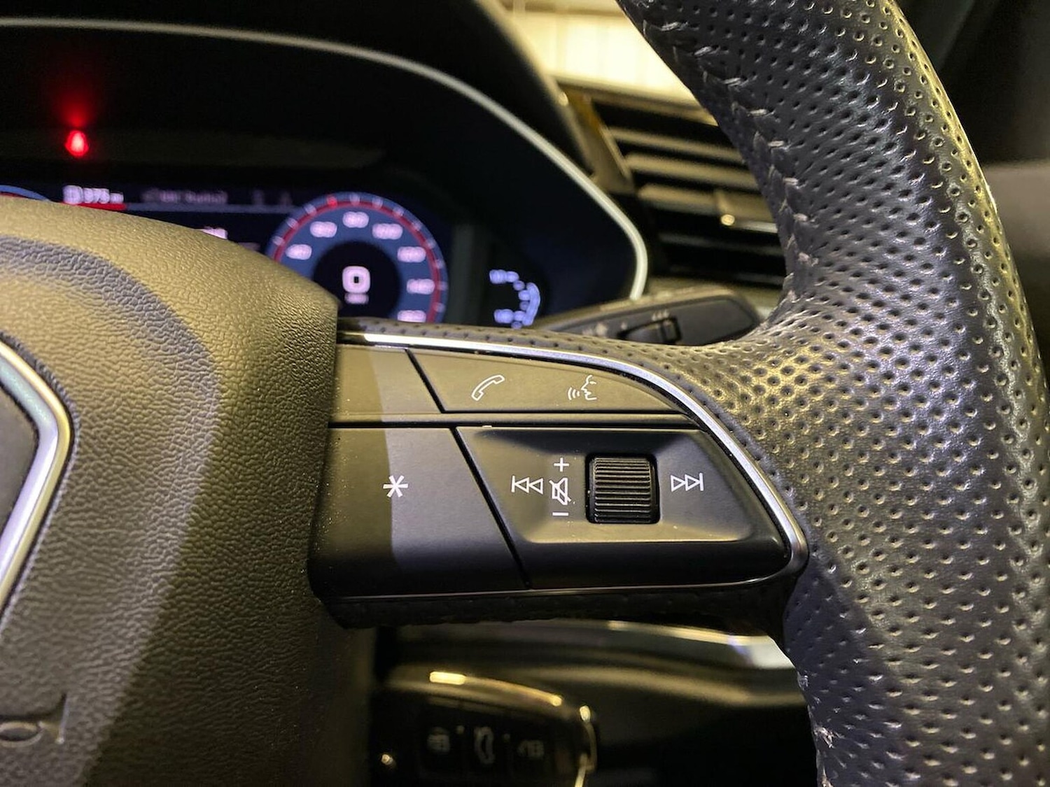 Used Audi Q3 2019 for sale - 76650189: Photo 27