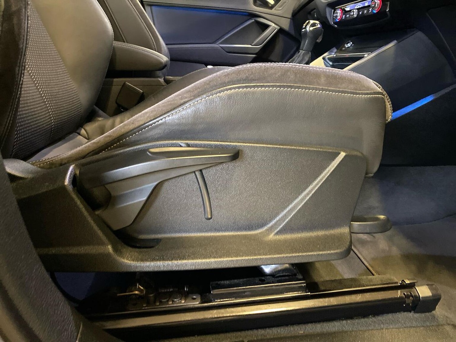 Used Audi Q3 2019 for sale - 76650189: Photo 30