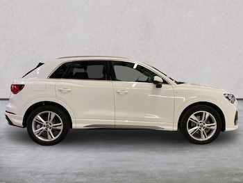 Used Audi Q3 2019 for sale - 76650189: Photo