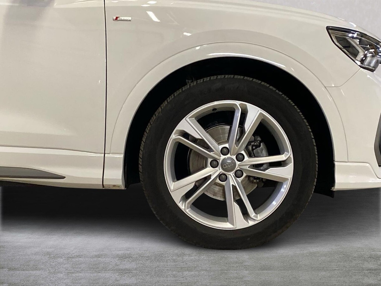 Used Audi Q3 2019 for sale - 76650189: Photo 6