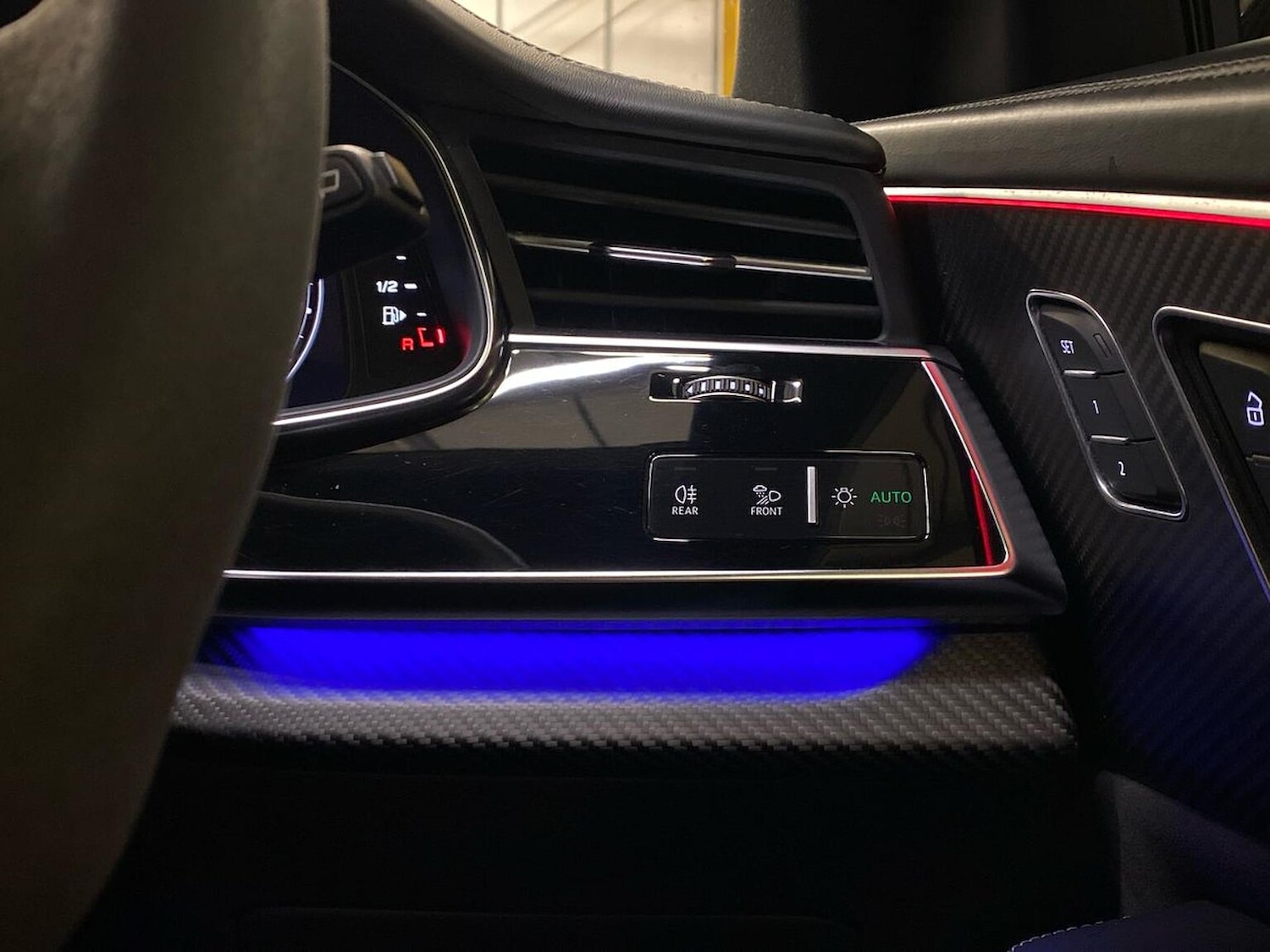 Used Audi RS Q8 2021 for sale - 76391751: Photo 22