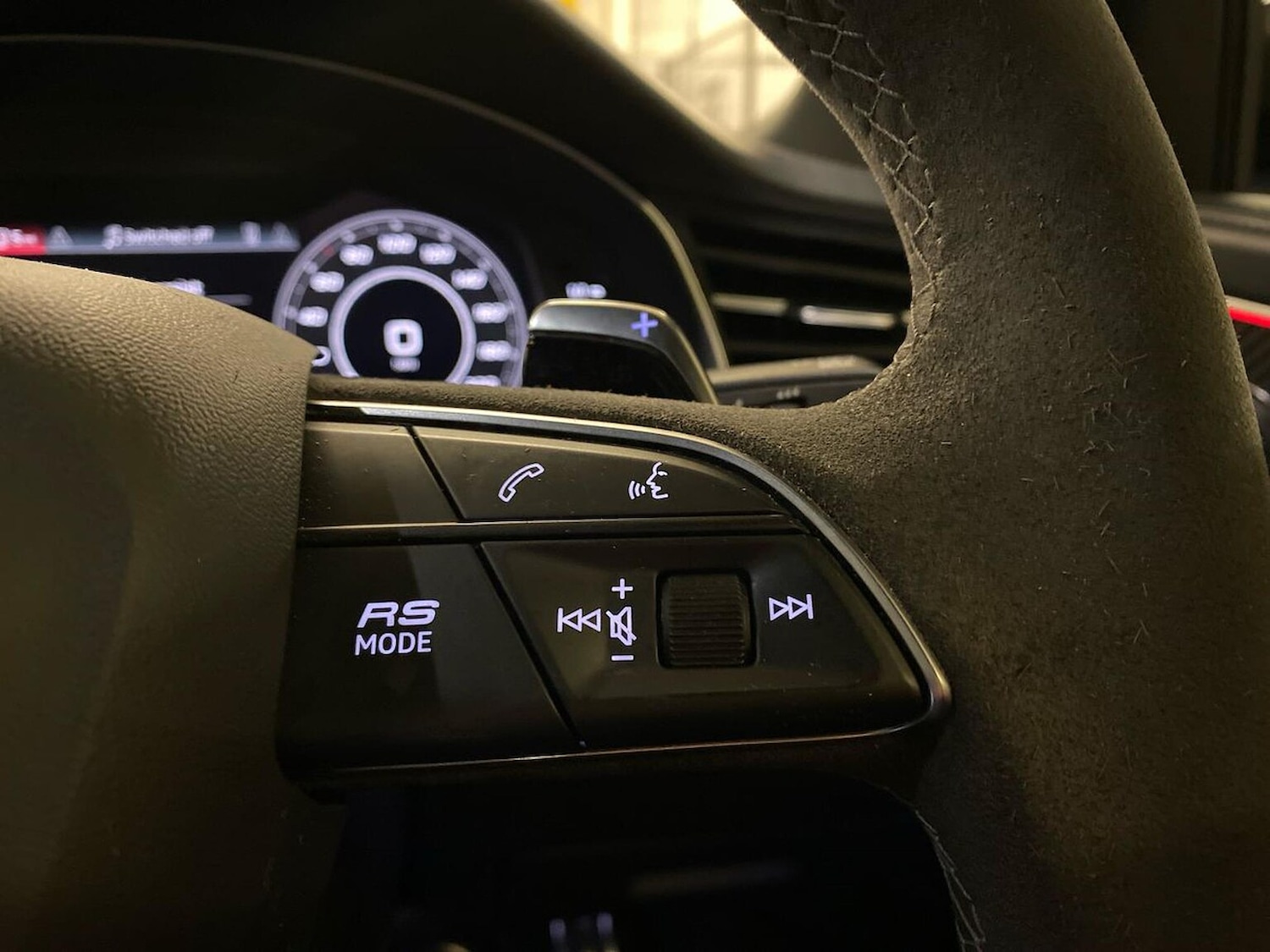 Used Audi RS Q8 2021 for sale - 76391751: Photo 27