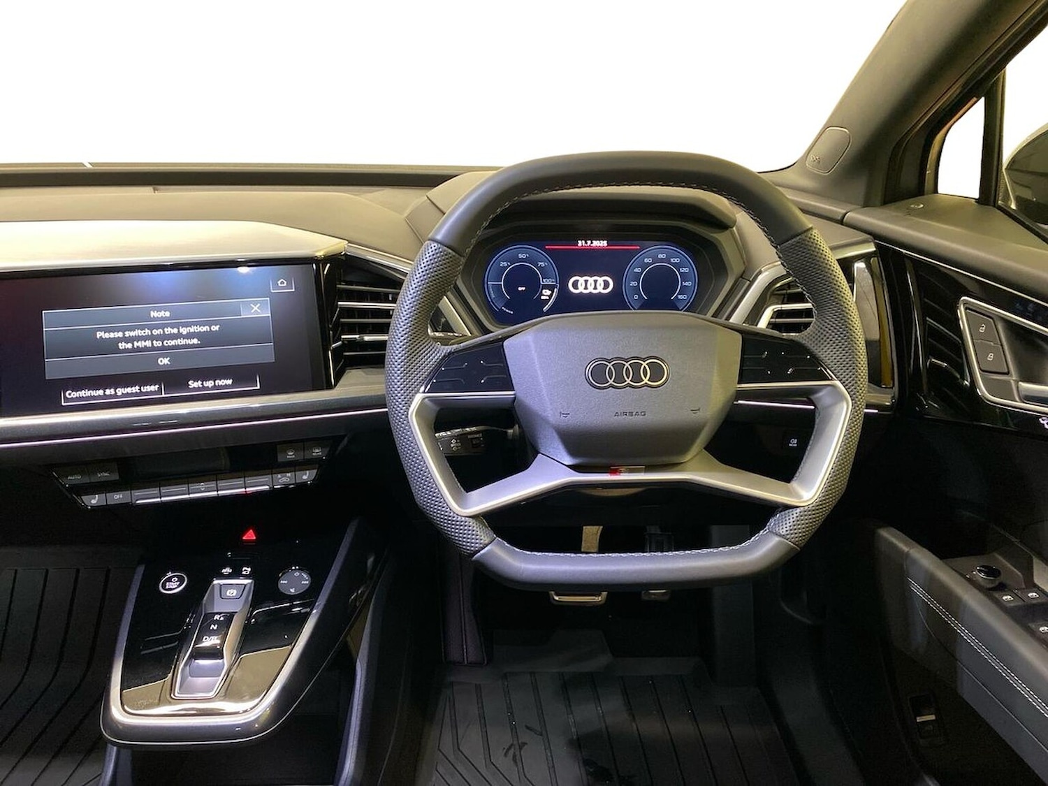 Used Audi Q4 e-tron 2025 for sale - 76352528: Photo 9