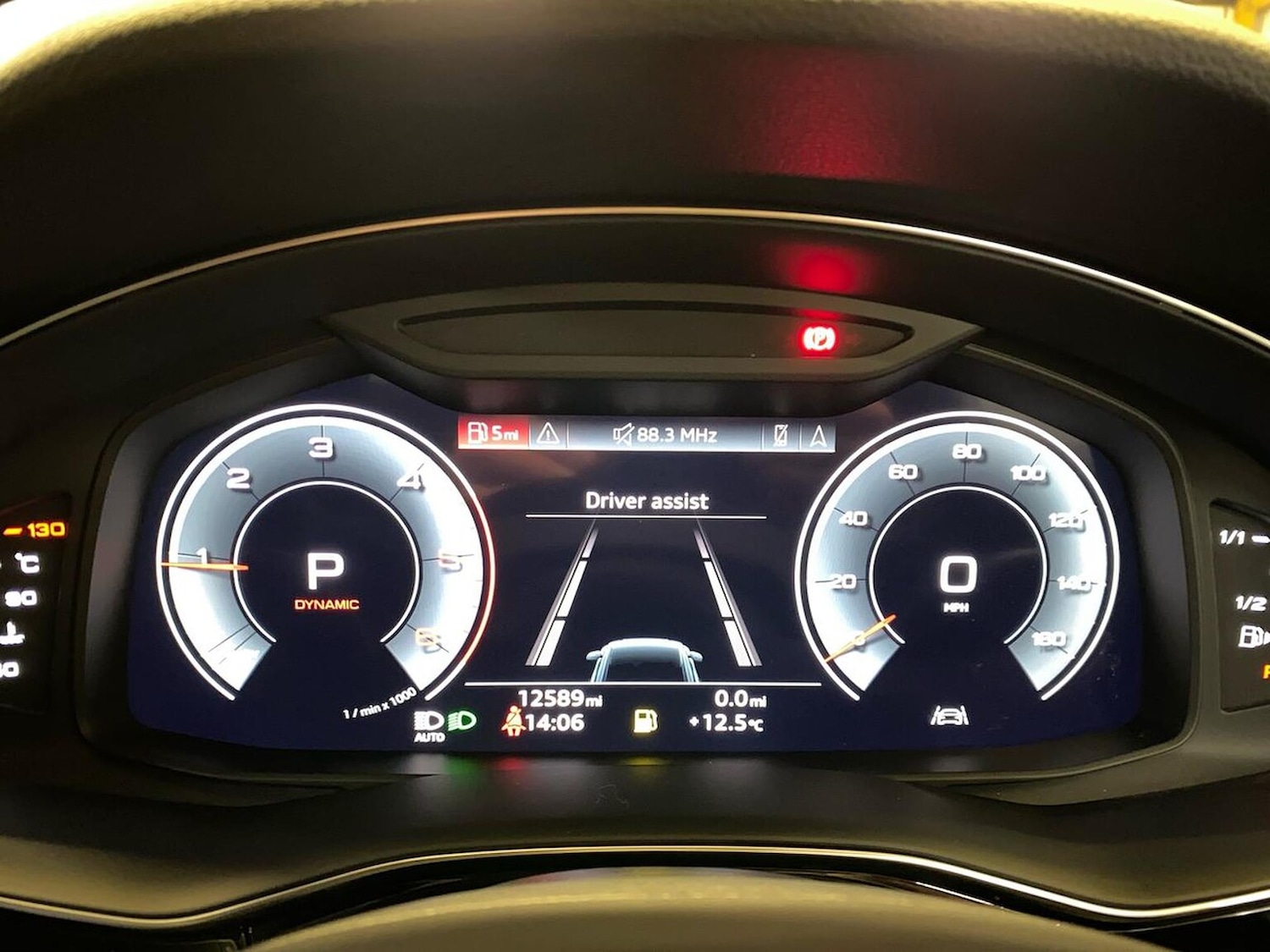 Used Audi Q8 2023 for sale - 76396867: Photo 10