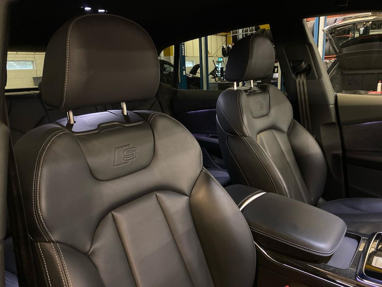 Used Audi Q8 2023 for sale - 76396867: Photo 14