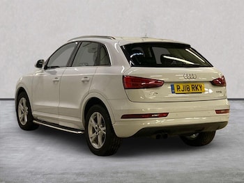 Used Audi Q3 2018 for sale - 76510680: Photo