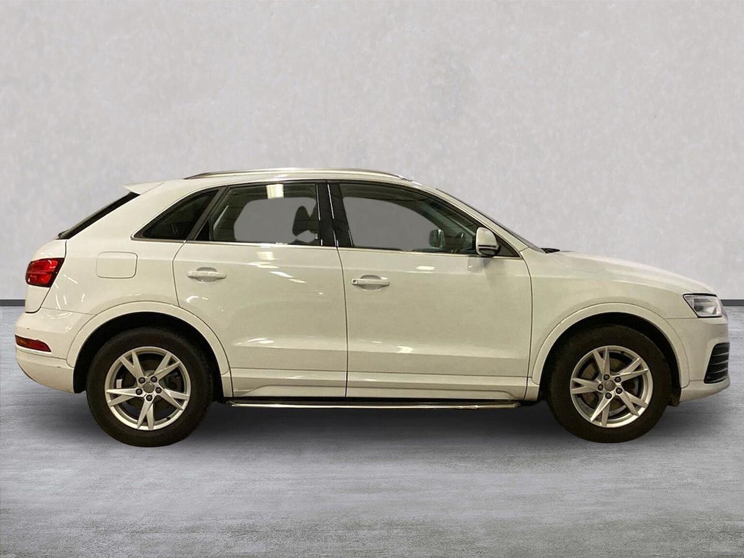 Used Audi Q3 2018 for sale - 76510680: Photo 3