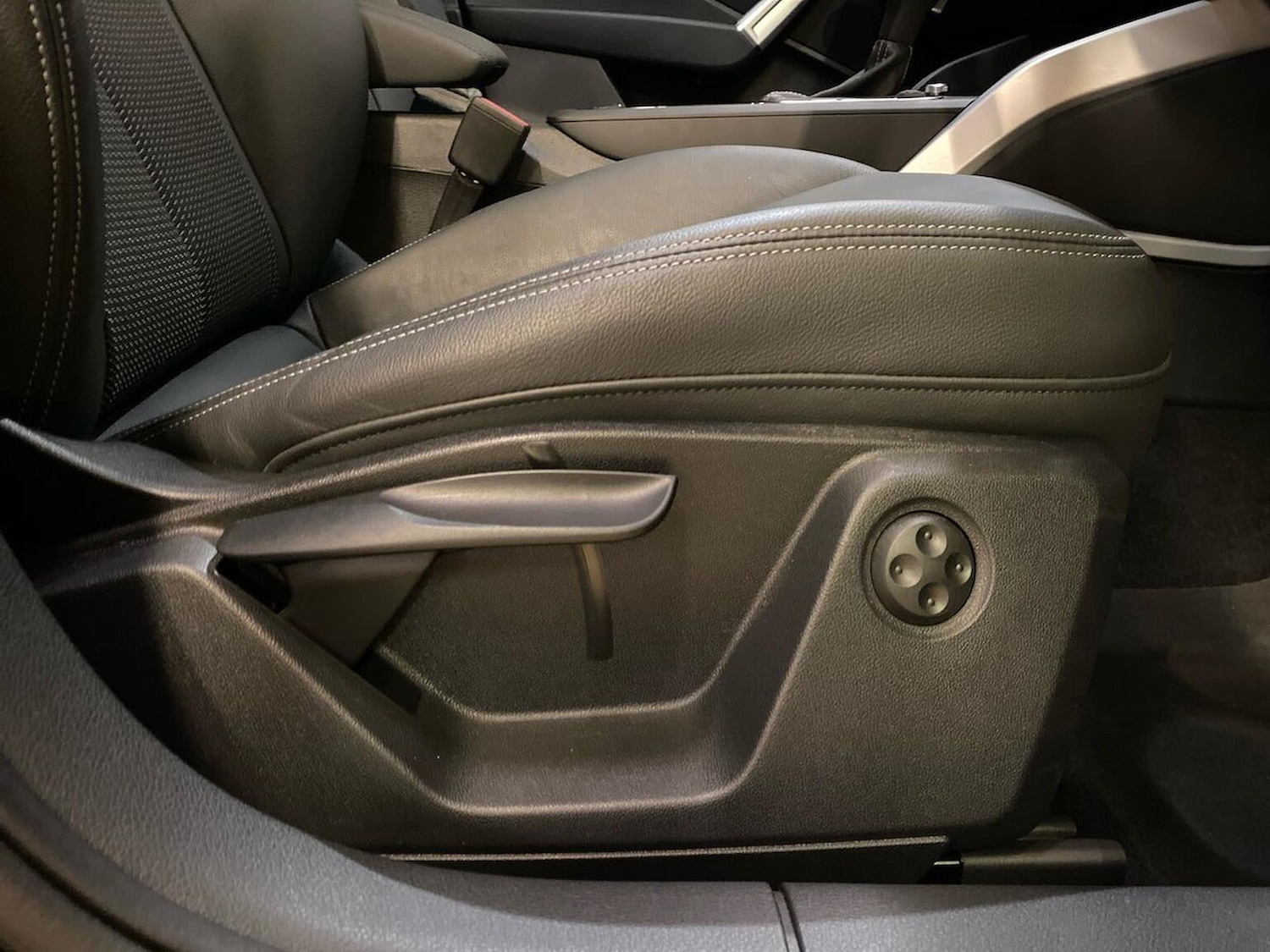 Used Audi Q2 2025 for sale - 76510661: Photo 30