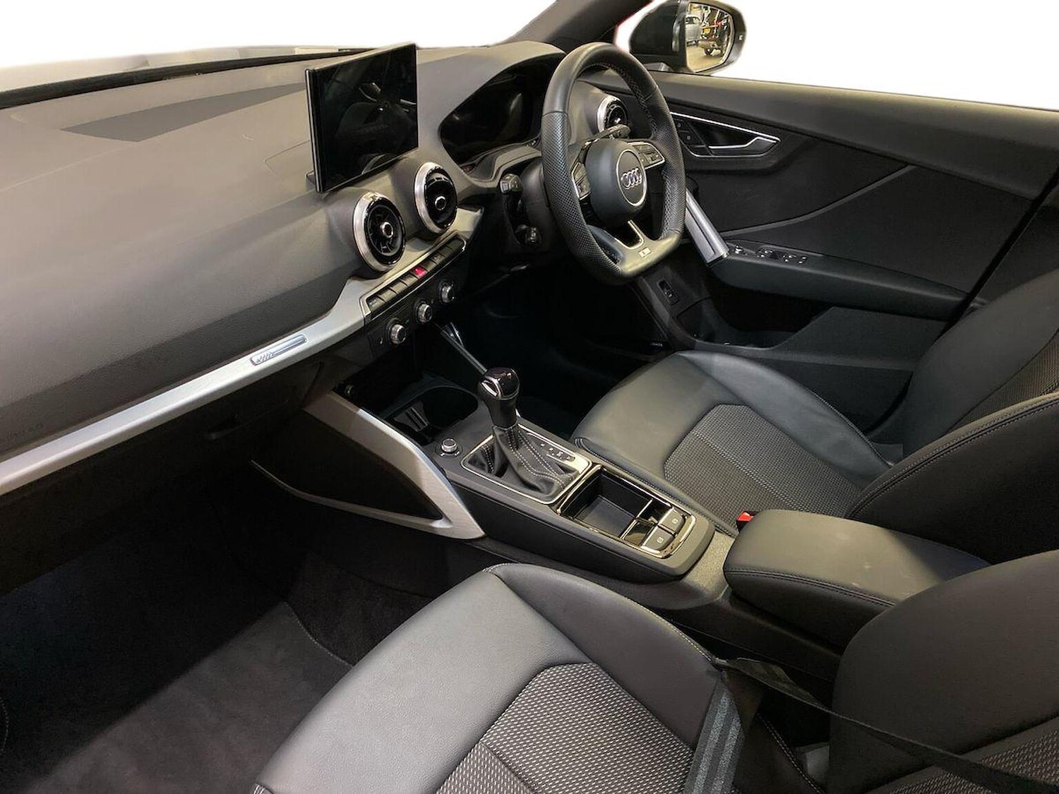 Used Audi Q2 2025 for sale - 76510661: Photo 7