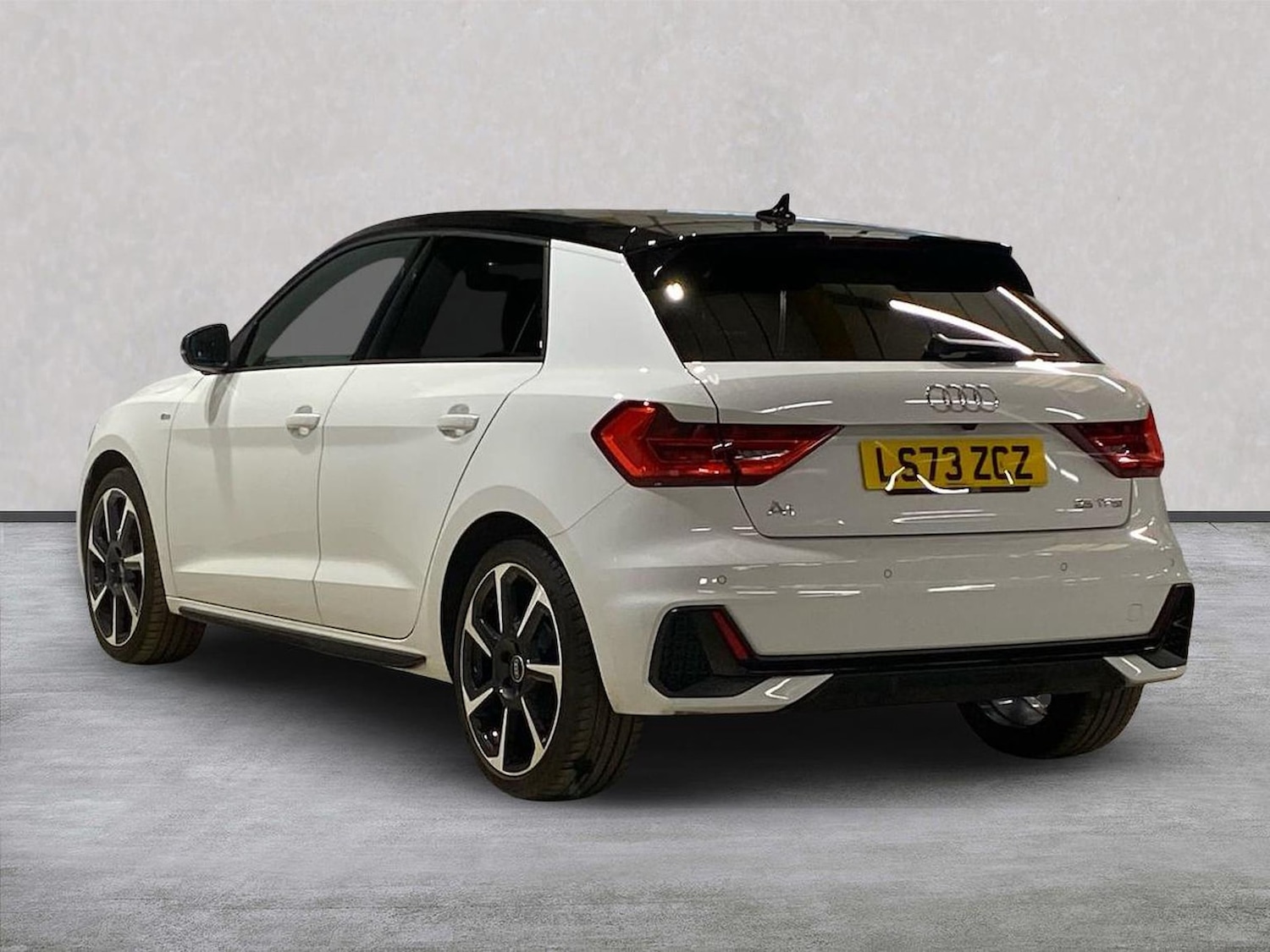 Used Audi A1 2023 for sale - 78191370: Photo 2