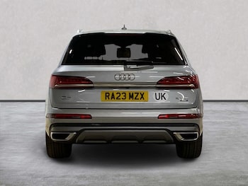 Used Audi Q7 2023 for sale - 79417731: Photo