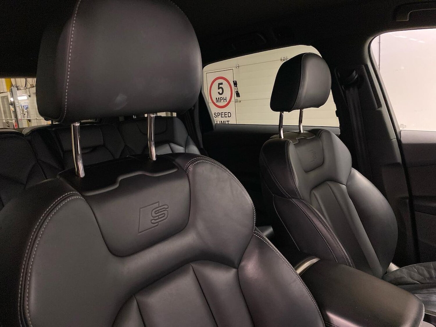 Used Audi Q7 2023 for sale - 78191560: Photo 16