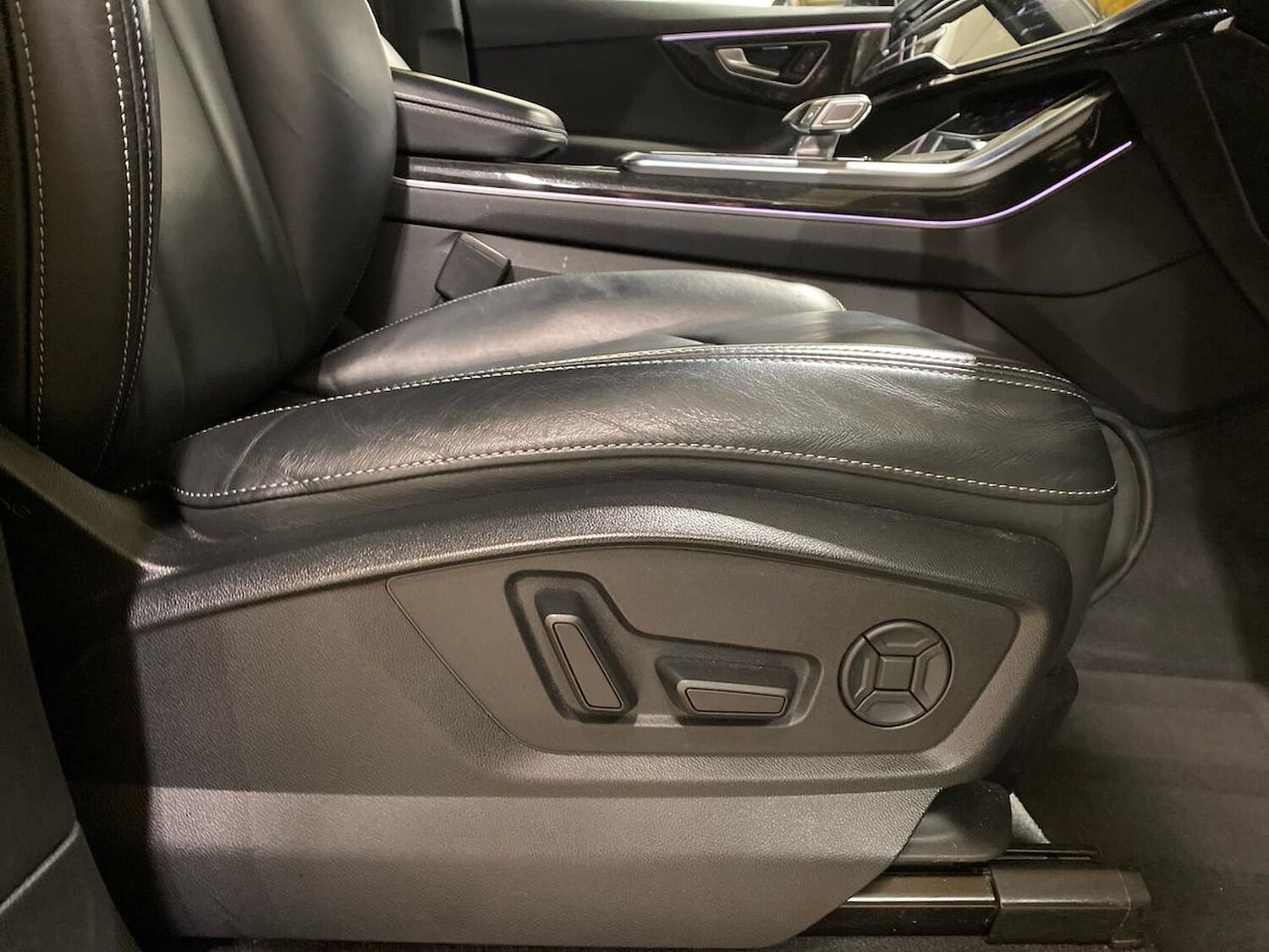 Used Audi Q7 2023 for sale - 78191560: Photo 32