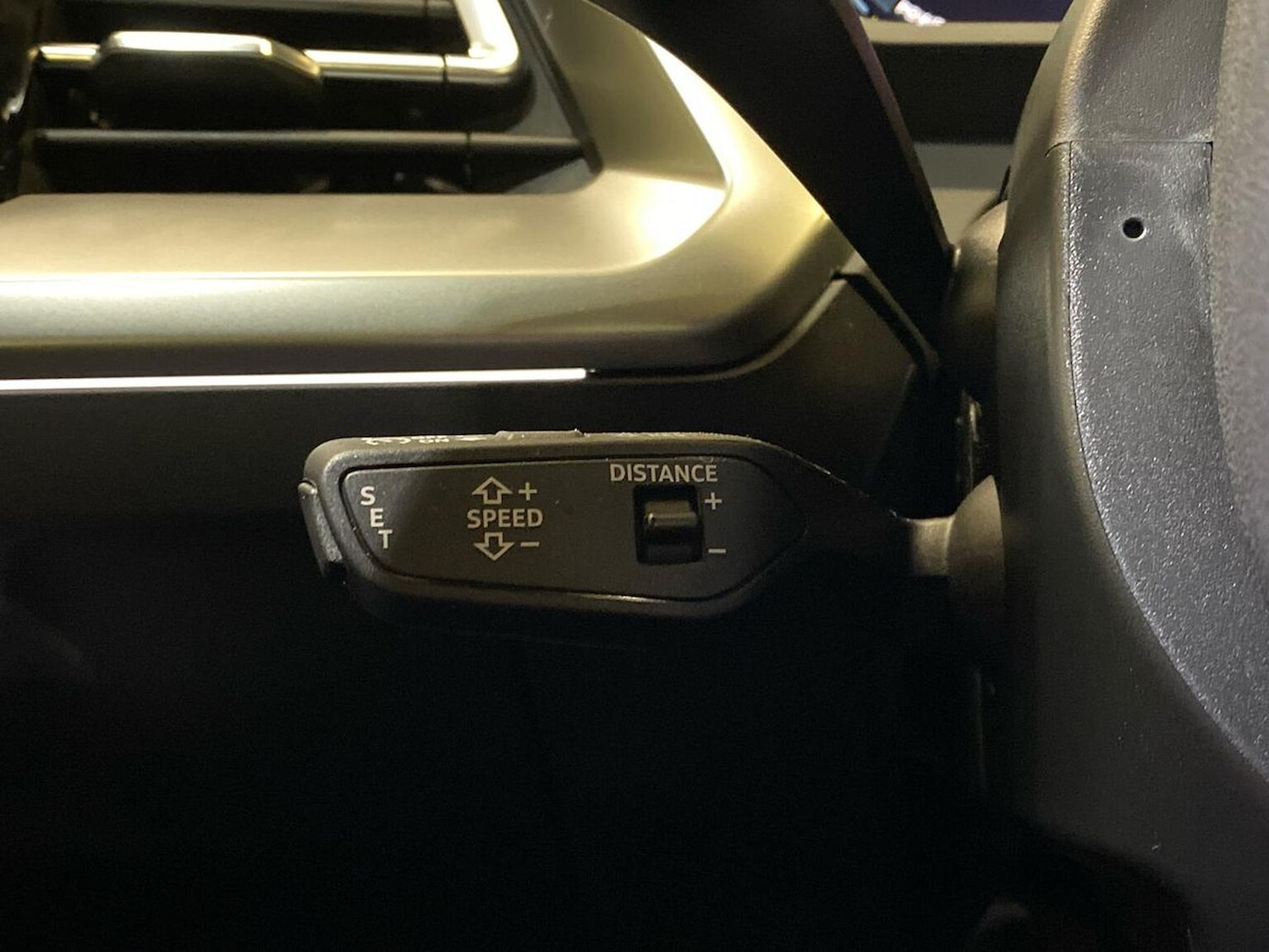 Used Audi Q4 e-tron 2024 for sale - 76396929: Photo 28