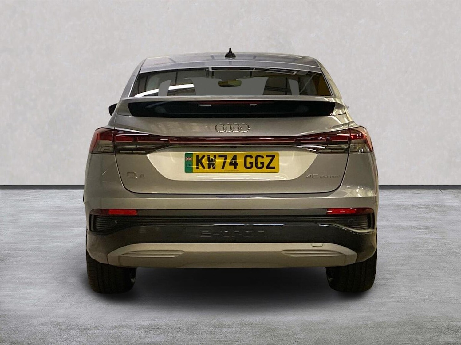 Used Audi Q4 e-tron 2024 for sale - 76396929: Photo 4