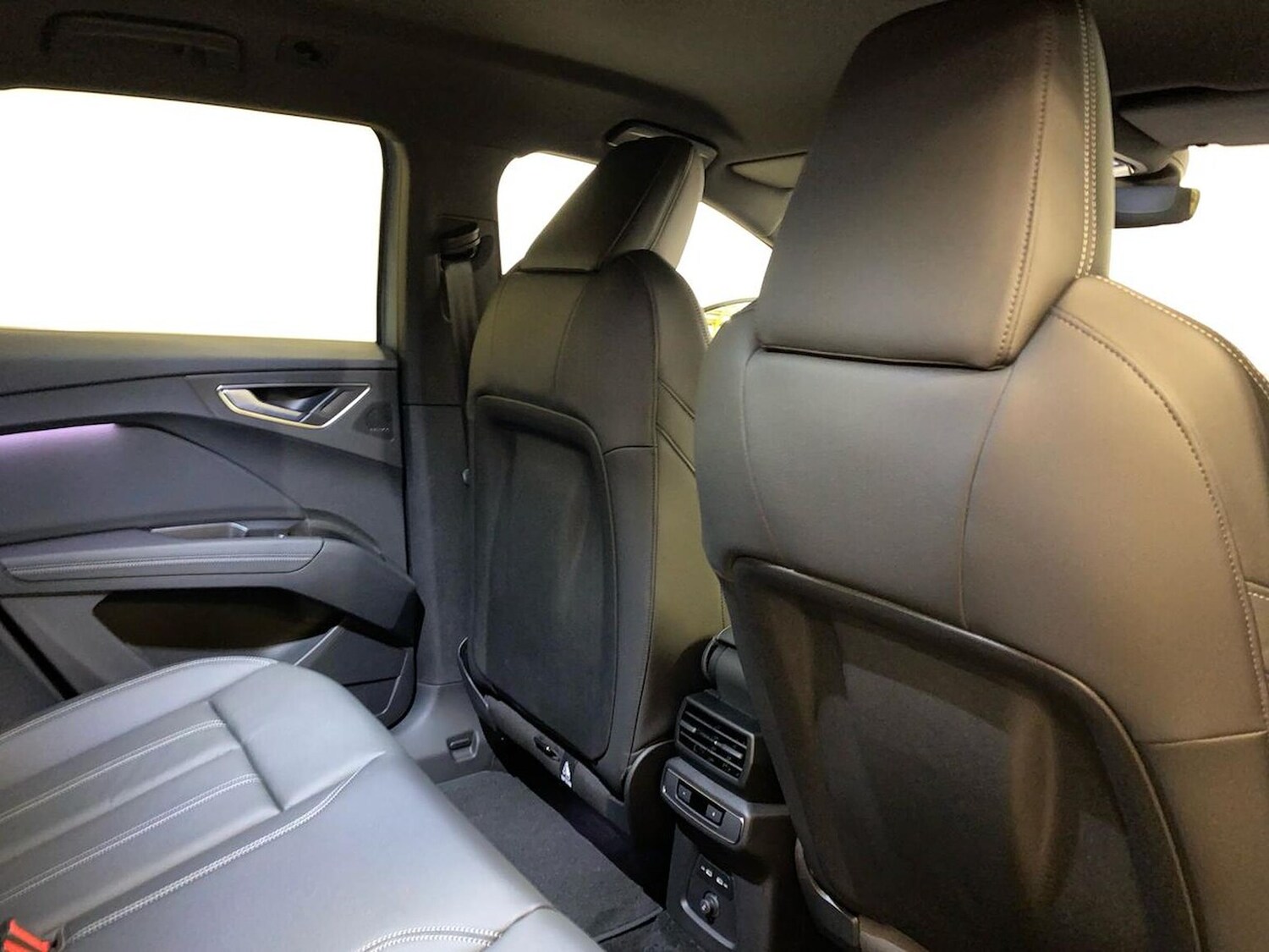 Used Audi Q4 e-tron 2025 for sale - 76770094: Photo 16