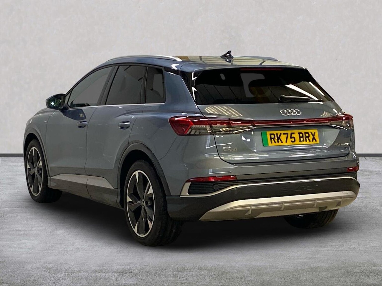 Used Audi Q4 e-tron 2025 for sale - 76770094: Photo 2