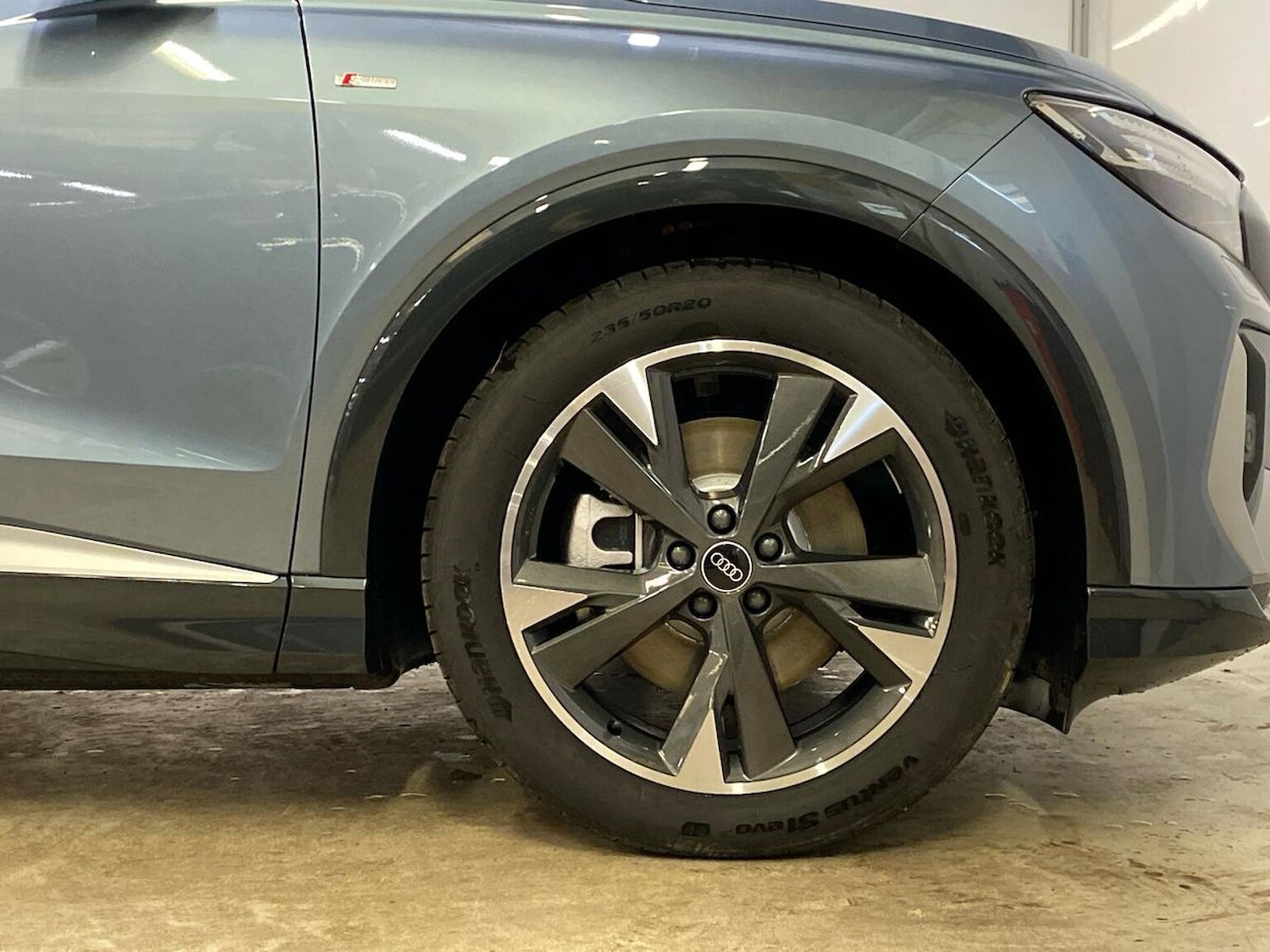 Used Audi Q4 e-tron 2025 for sale - 76770094: Photo 6