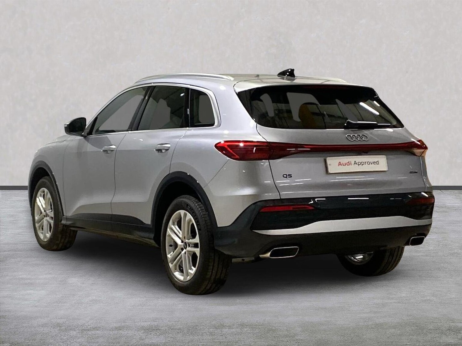 Used Audi Q5 2025 for sale - 77487790: Photo 2