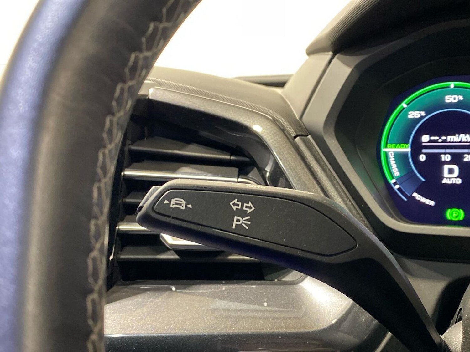 Used Audi Q4 e-tron 2022 for sale - 78191387: Photo 31