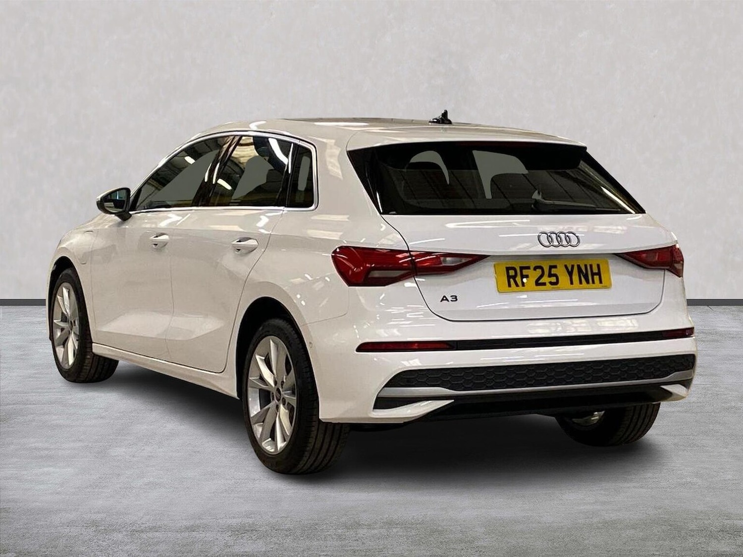 Used Audi A3 2025 for sale - 76182487: Photo 2