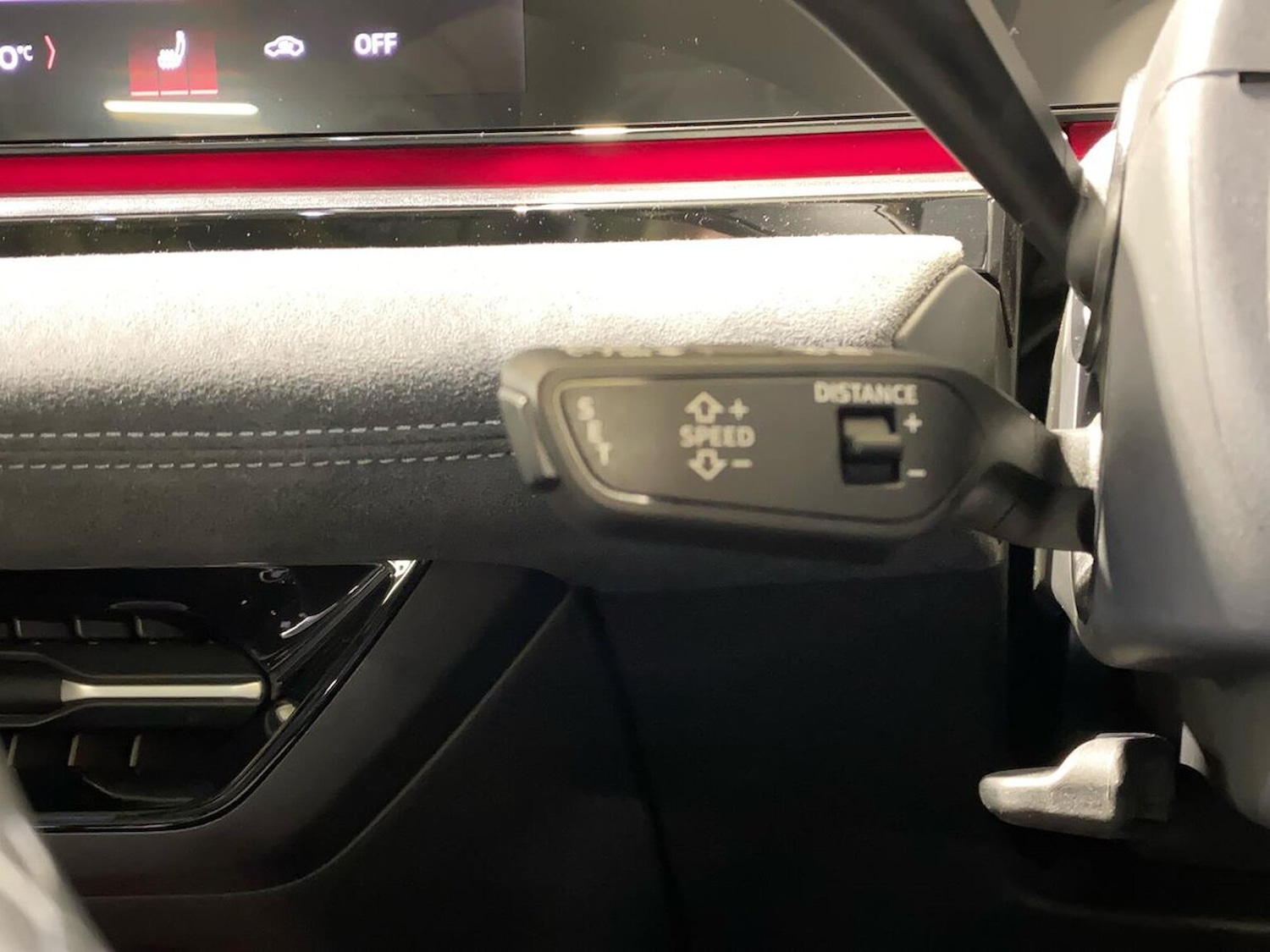 Used Audi Q6 e-tron 2025 for sale - 77643857: Photo 28