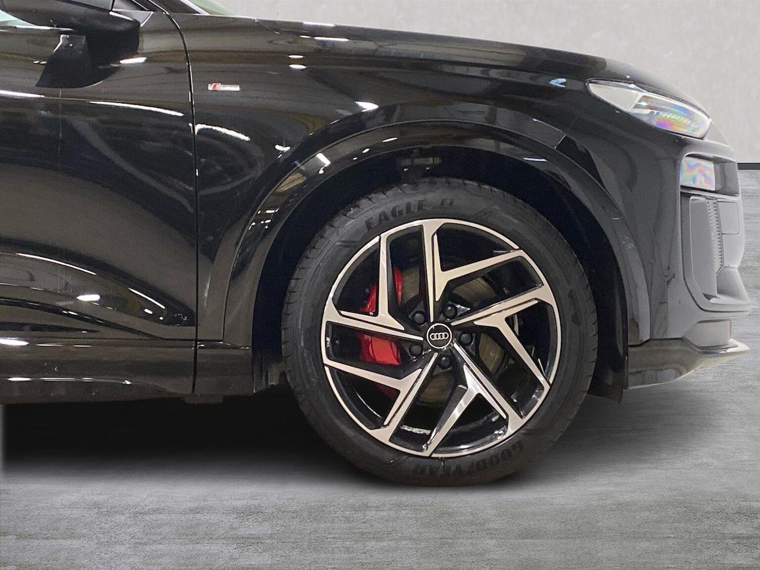 Used Audi Q6 e-tron 2025 for sale - 77643857: Photo 6