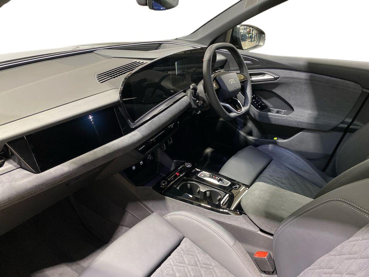 Used Audi Q6 e-tron 2025 for sale - 77643857: Photo 7