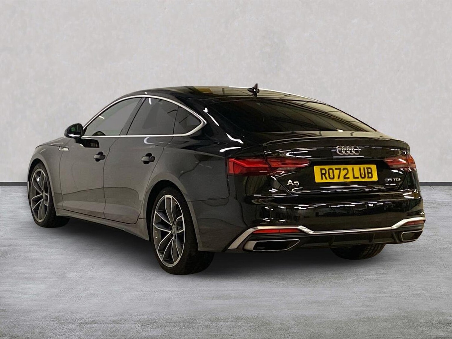 Used Audi A5 2022 for sale - 76418192: Photo 2