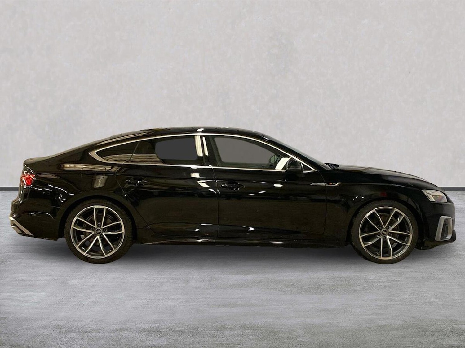 Used Audi A5 2022 for sale - 76418192: Photo 3