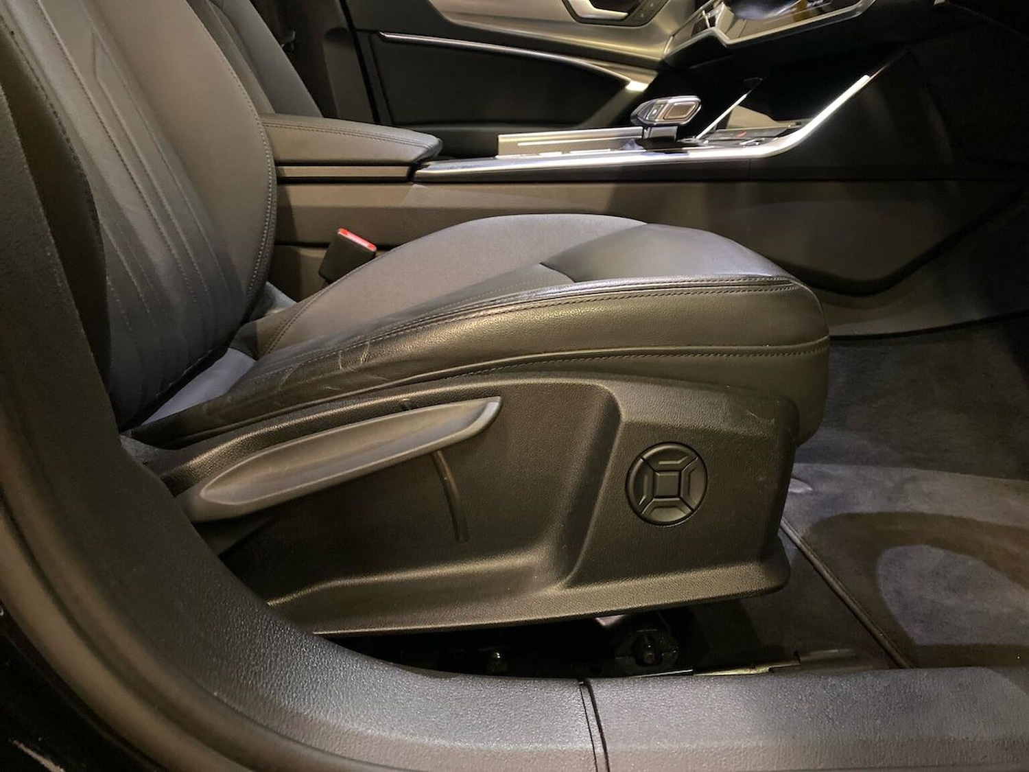 Used Audi A6 2023 for sale - 76412509: Photo 30