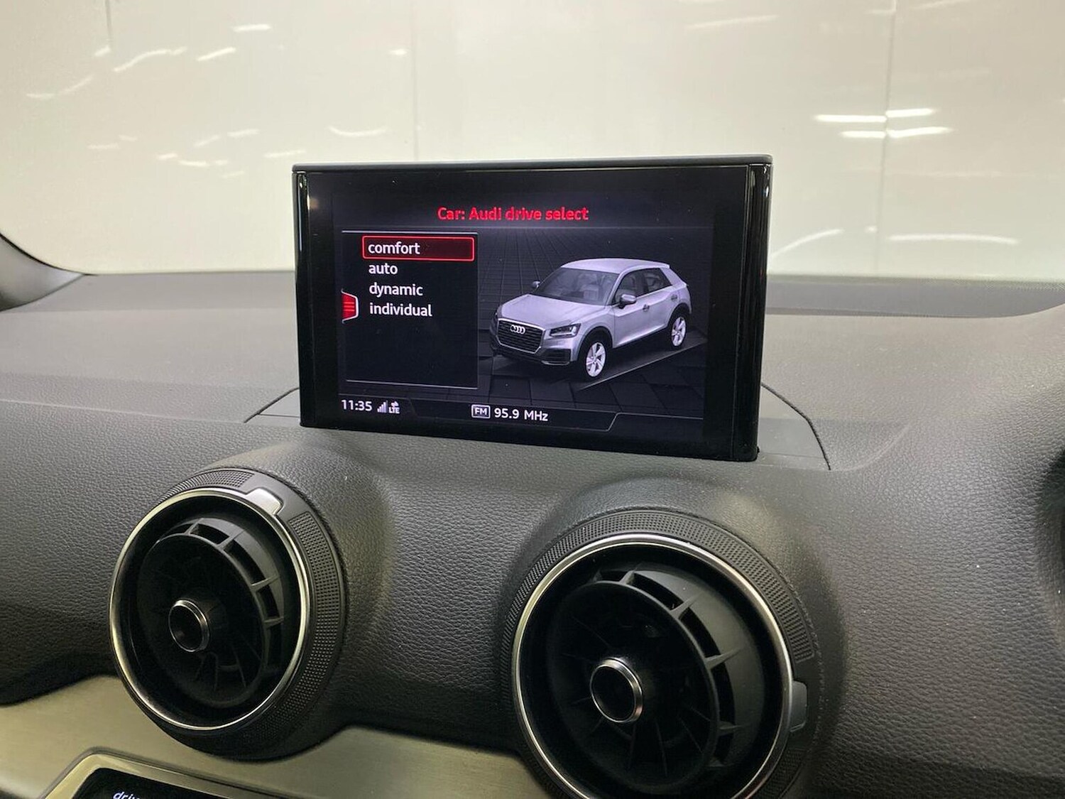Used Audi Q2 2019 for sale - 76236977: Photo 23