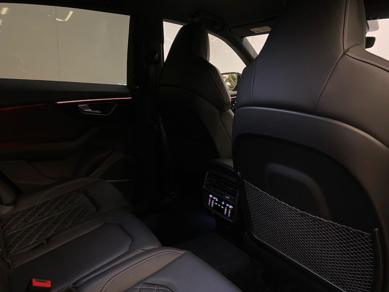 Used Audi Q8 2022 for sale - 76681717: Photo 16