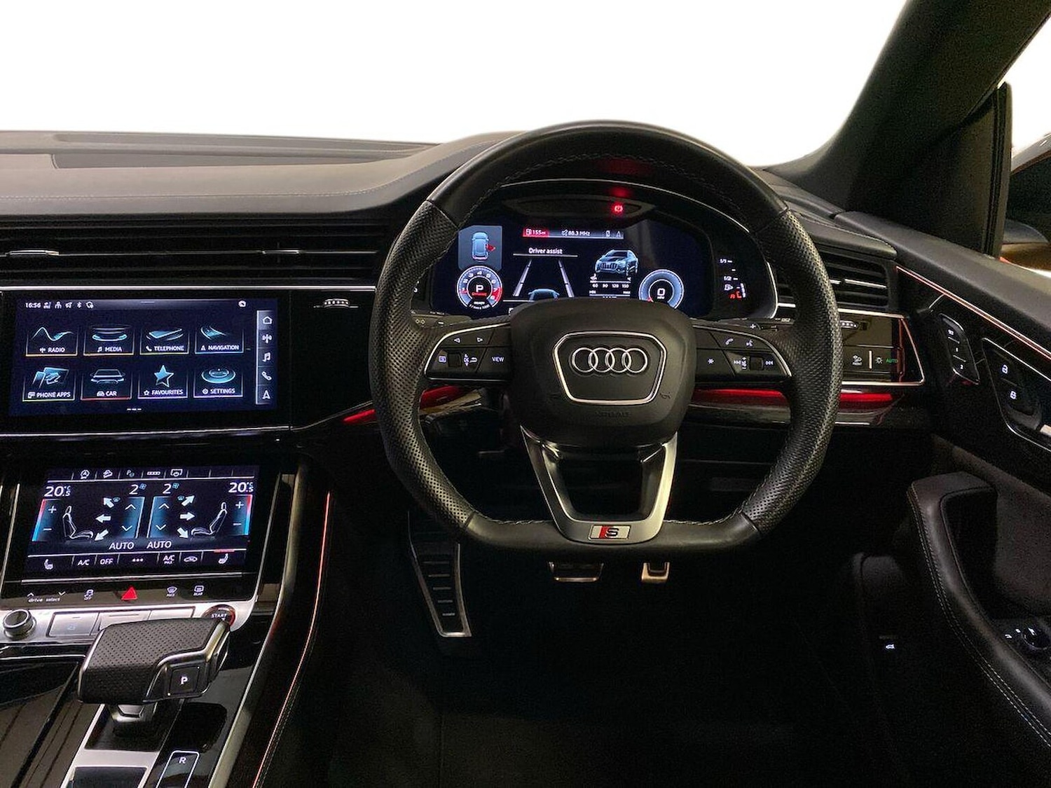 Used Audi Q8 2022 for sale - 76681717: Photo 9